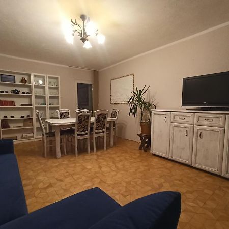 דוז'ניקי ז'דרוז' Apartament Za Rogiem Papierni מראה חיצוני תמונה